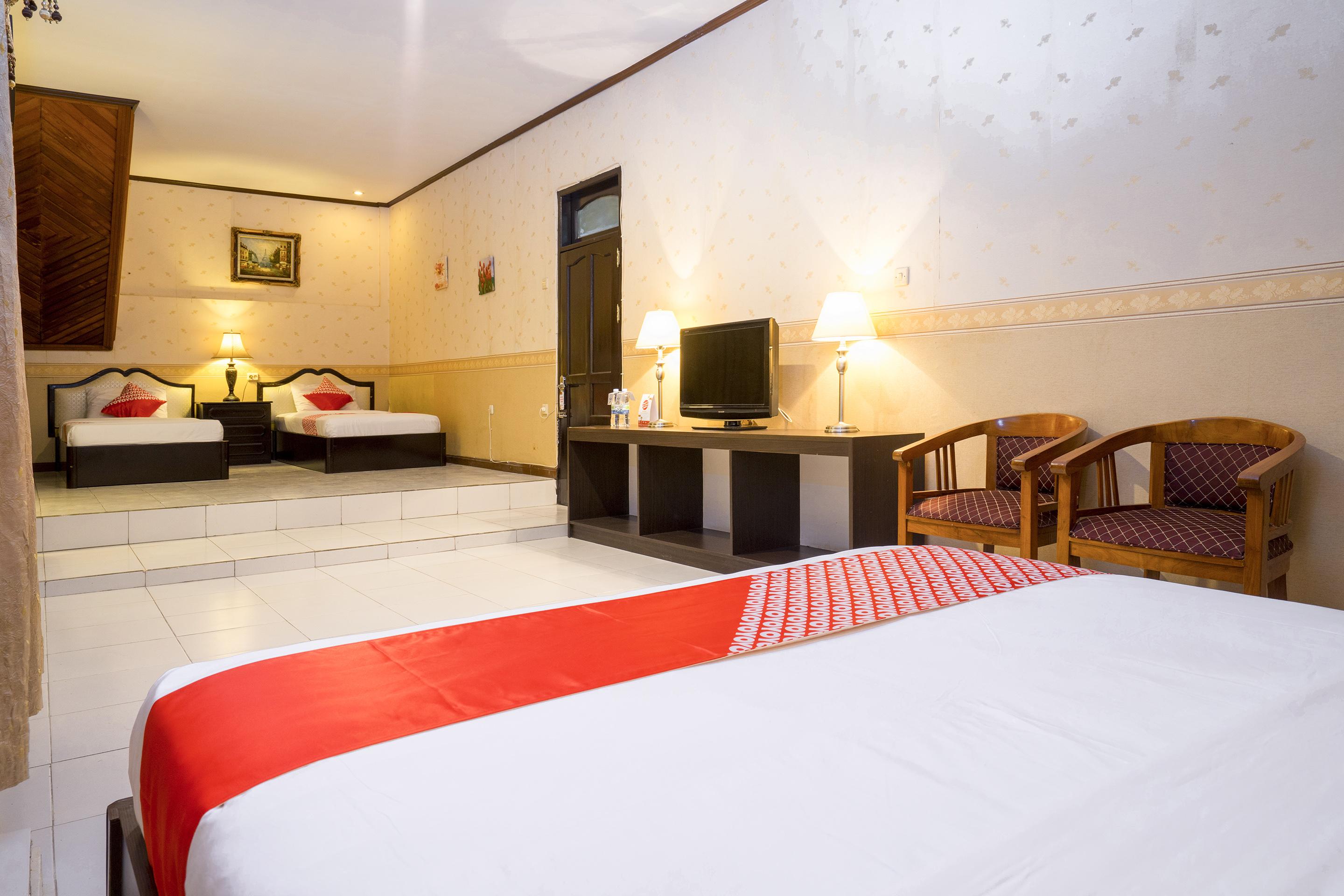 โอโย 891 โฮเต็ล กาดิง เกนจานา Hotel ซามารินดา ภายนอก รูปภาพ