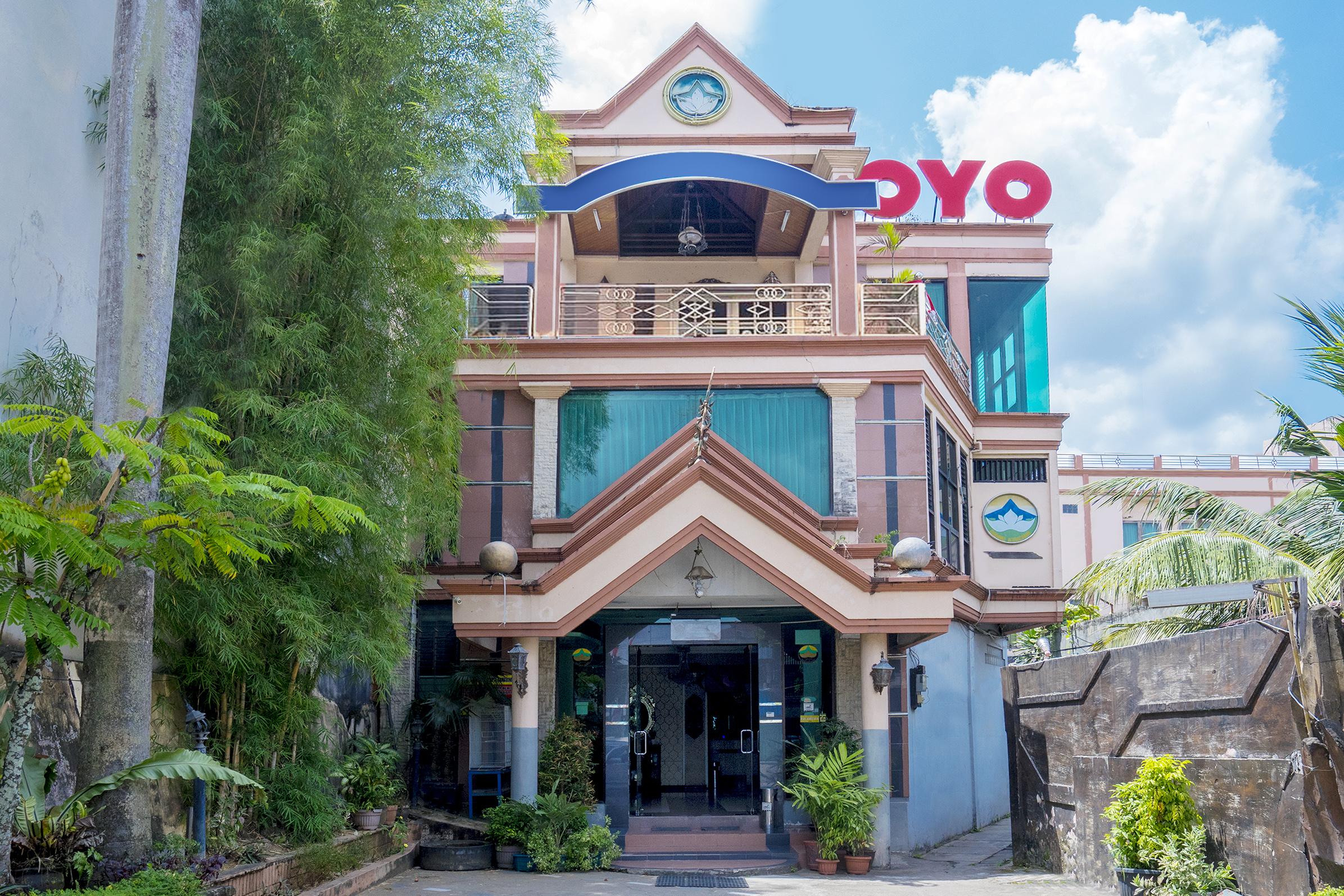 โอโย 891 โฮเต็ล กาดิง เกนจานา Hotel ซามารินดา ภายนอก รูปภาพ